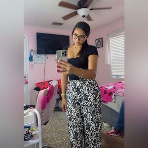 Meet your Posher, Paula